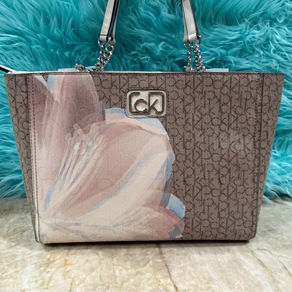 Calvin Klein Medium Monogram Tote Handbag NWT, MSRP -$228